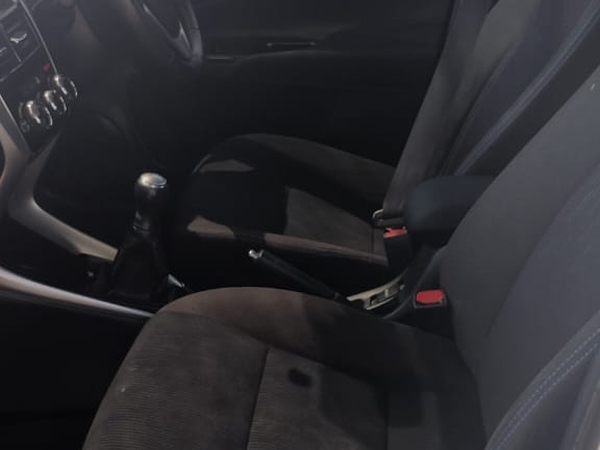 2019 - TOYOTA - YARIS